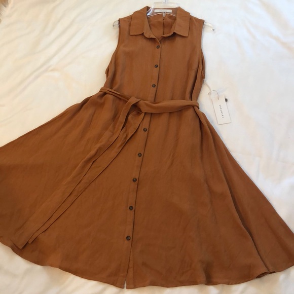 Dresses & Skirts - Dress!